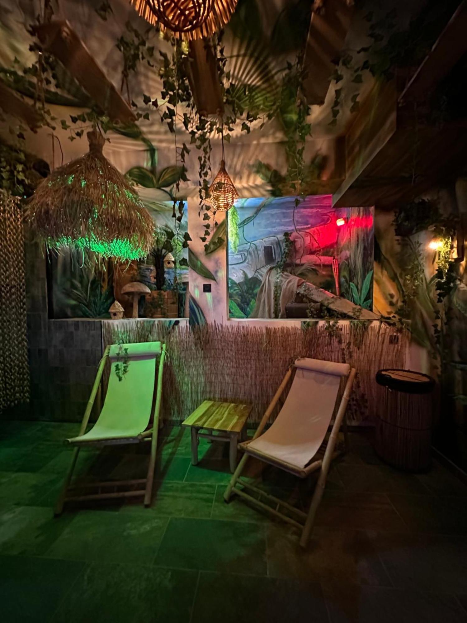 Bed and Breakfast Jungle Spa Дюнкерк Экстерьер фото