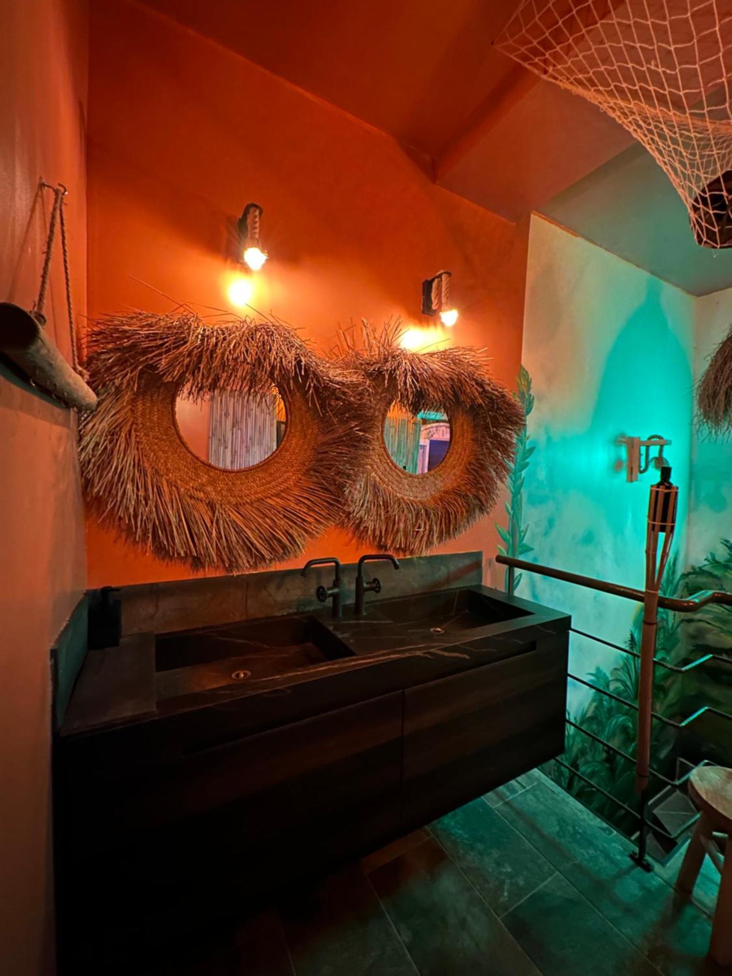 Bed and Breakfast Jungle Spa Дюнкерк Экстерьер фото